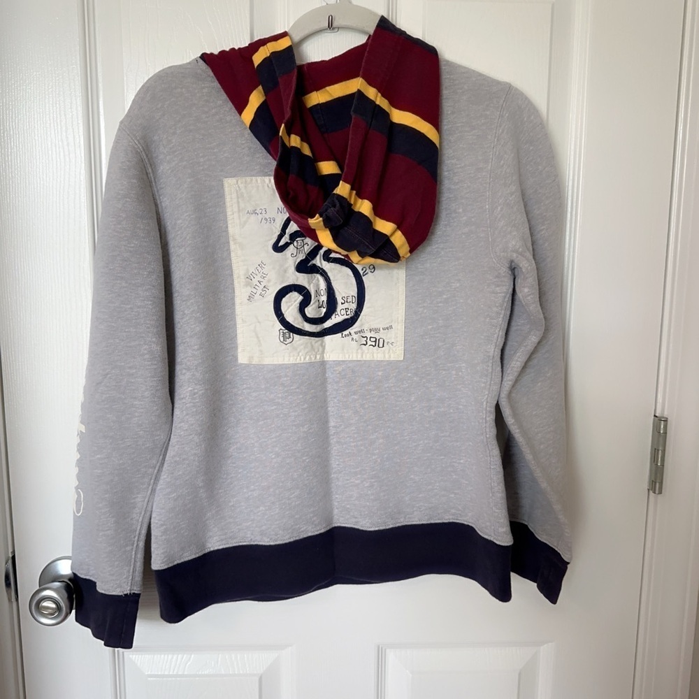 Polo by Ralph Lauren Gray Top with Maroon and Yellow Accents - Picture 6 of 11